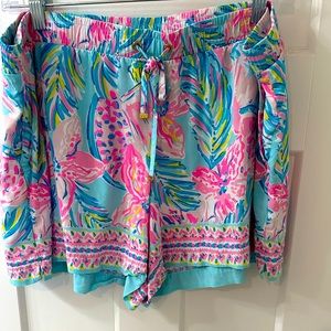 EUC Lilly Pulitzer size xl shorts